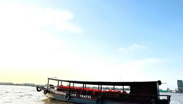 Don Khach Tai Cang Du Thuyen My Tho Tat Ca - Tiền Giang