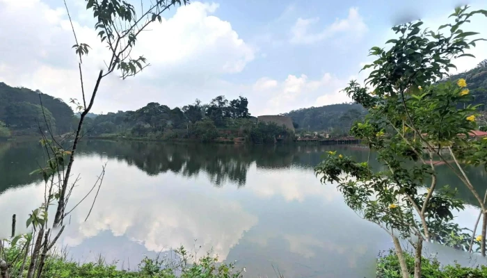 Du Lich Mang Den Che Do Xem Pho Va 360deg - Kon Tum