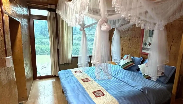Ha Giang Adventure -  Khong Gian Ben Trong - Hà Giang