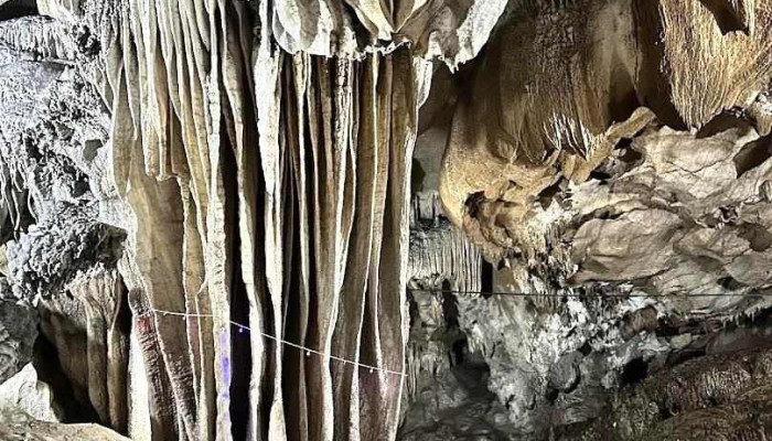 Hang Bản Bó - Lạng Sơn