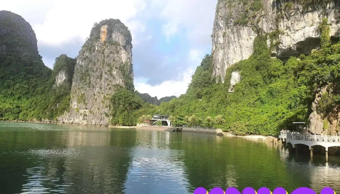 Hang Sửng Sốt - Halong City