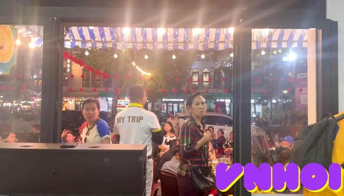Happy Bong Phu Quoc   Nha Hang Homestay Grand World Phu Quoc Video - Kiên Giang