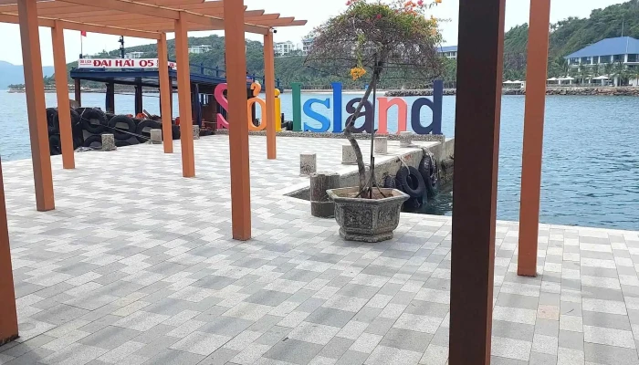 Ho Ca Tri Nguyen Aquarium On Soi Island Moi Nhat - Khánh Hòa
