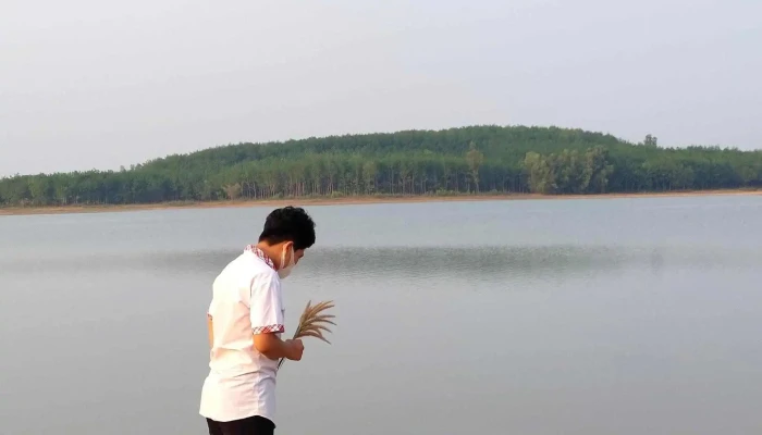 Ho Chua Nuoc Dong Xoai Bai Bien - Bình Phước