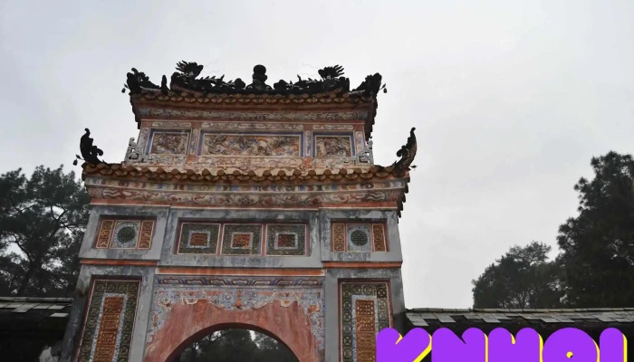 Ho Luu Khiem Bi Dinh   Lang Tu Duc - Thành Phố Huế