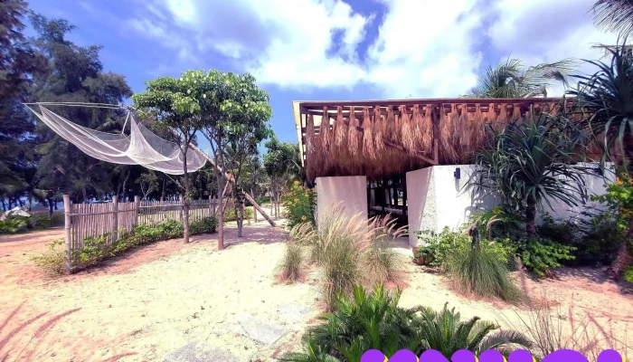 Hola Beach -    Beach Club Eco Glamping Resort Moi Nhat - Bình Thuận