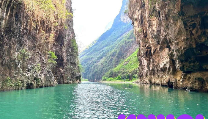 Hẻm vực Khâu Vai - Hà Giang
