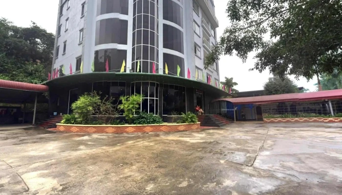 Khach San A Chau Che Do Xem Pho Va 360deg - Tuyên Quang