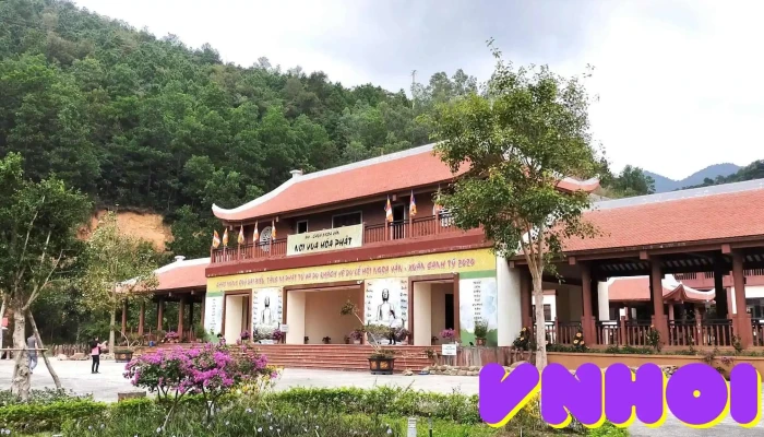 Khu Di Tich Nha Tran Tat Ca - Quảng Ninh