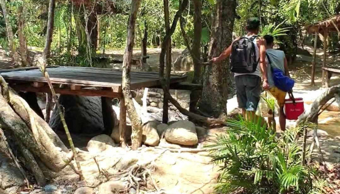 Khu Nghi Mat Suoi Lach Video - Khánh Hòa