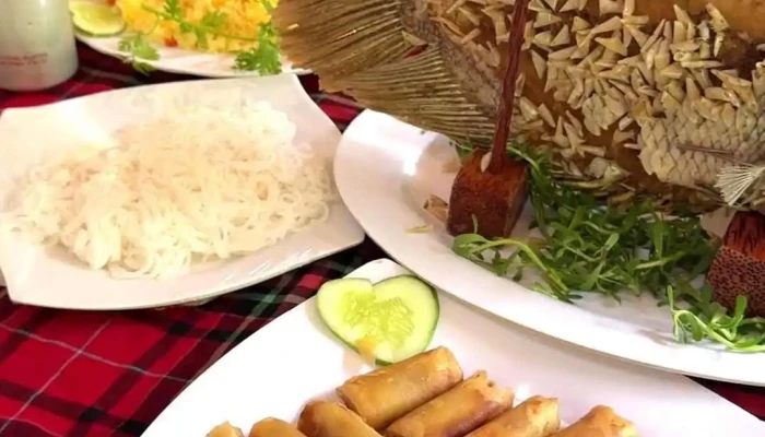 Khu Vuon Mau Tim Manh Tran Con Thoi Son Video - Tiền Giang