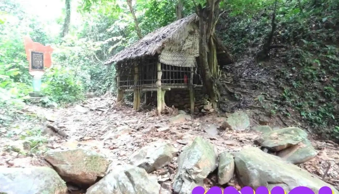 Lán Khuổi Nặm - Cao Bằng