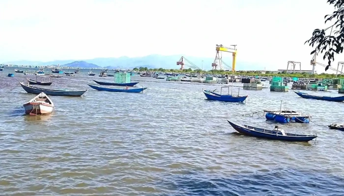 Lang Ong   Den Ba Cam Xuan Tat Ca - Khánh Hòa
