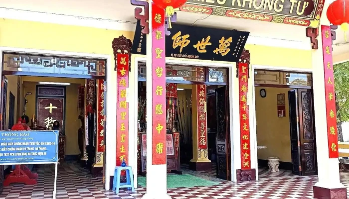 Lang Thoai Ngoc Hau Mieu Khong Tu - An Giang