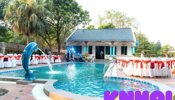 Linh Hoa Vien Khong Gian Ben Trong - Hòa Bình