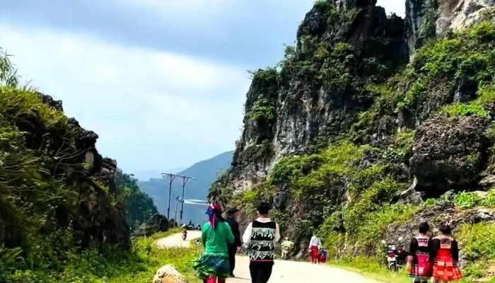 Me Cung Da Khau Vai Video - Hà Giang