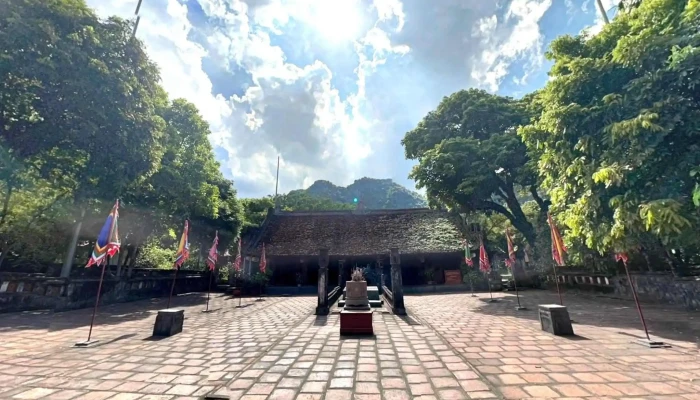 Nen Cung Dien Dinh Le Che Do Xem Pho Va 360deg - Ninh Bình