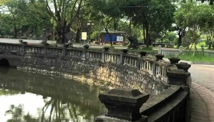 Nen Cung Dien Dinh Le Video - Ninh Bình