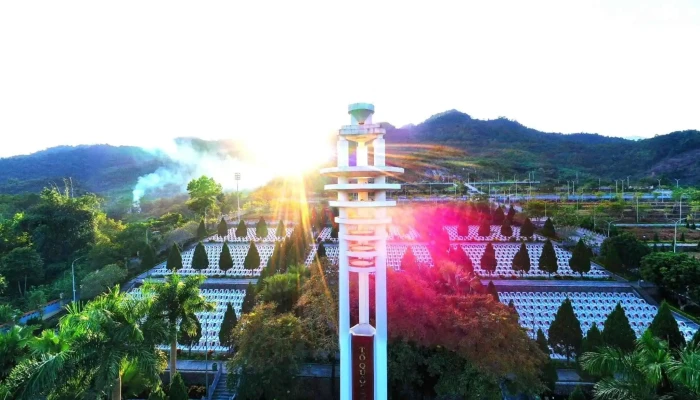 Nghia Trang Quoc Gia Vi Xuyen Che Do Xem Pho Va 360deg - Hà Giang