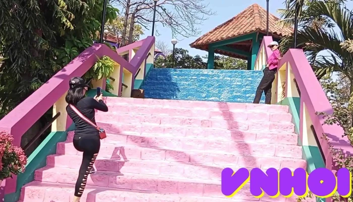 Nha Ga Cap Treo Nui Ta Cu Video - Bình Thuận