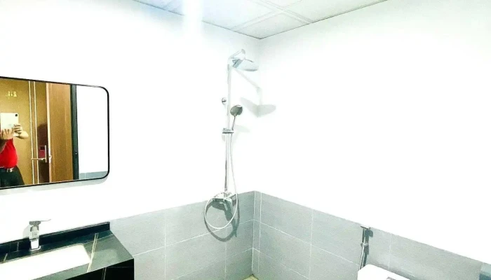 Nha Hang Khach San Bien Dong   Bien Quynh Cua Chu So Huu - Nghệ An