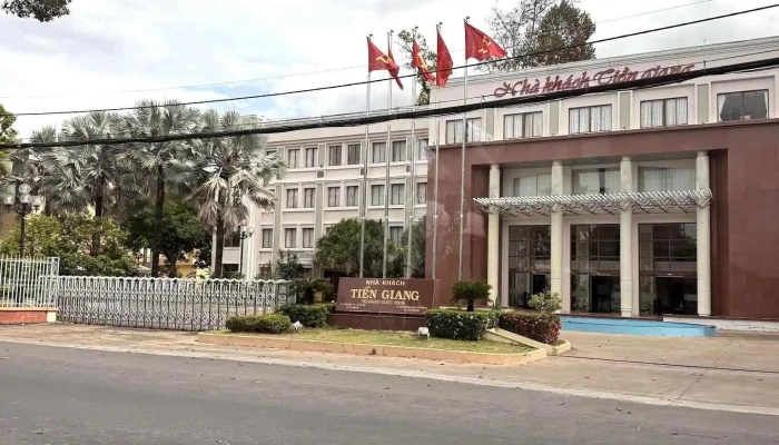 Nha Khach Tien Giang Moi Nhat - Tiền Giang