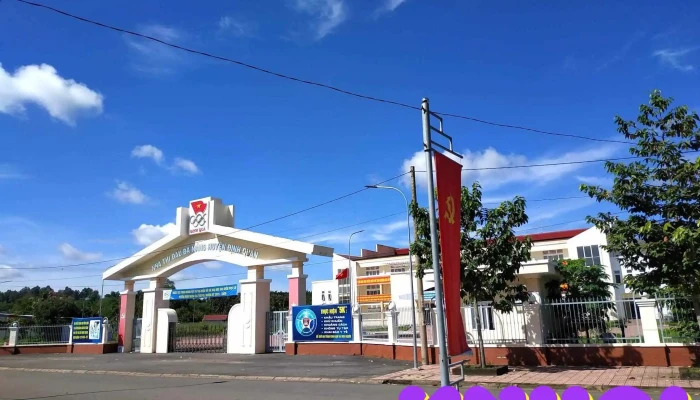 Nhà Thi Đấu Đa Năng Định Quán - Tt. Định Quán