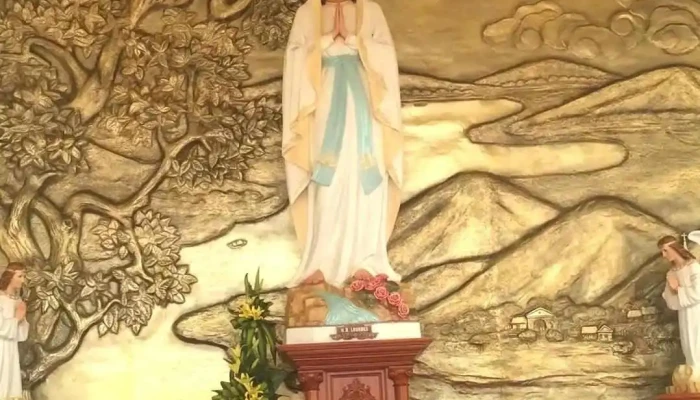 Nha Tho Da Bao Nham Video - Nghệ An