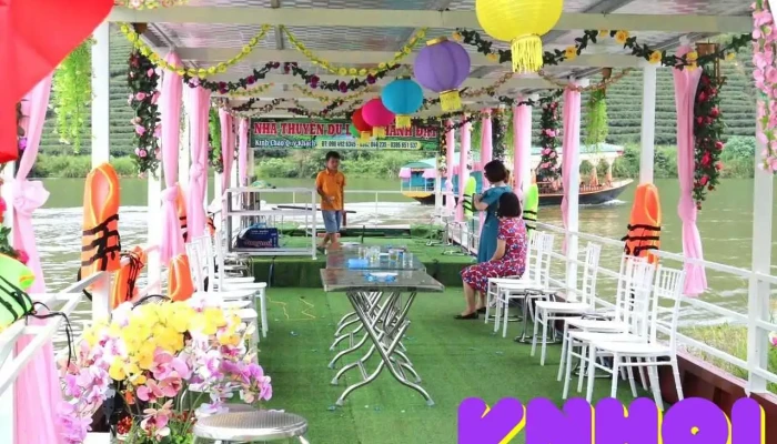 Nhà Thuyền Thành Đạt - Đảo chè Thanh Chương - Nghệ An