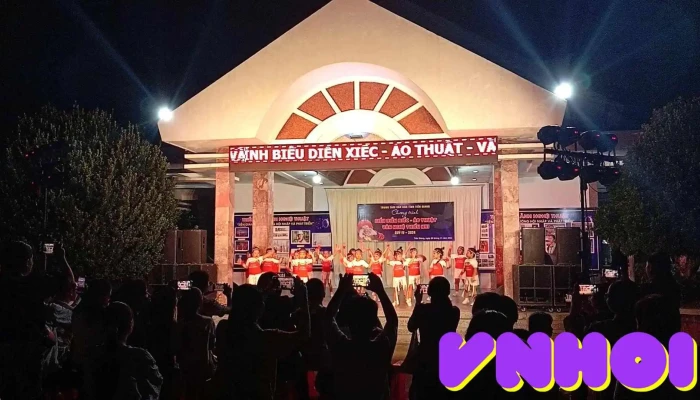 Nha Van Hoa Tinh Tien Giang Video - Tiền Giang