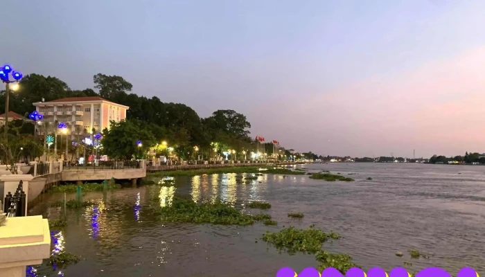 Pho Di Bo Bach Dang Bai Bien - Bình Dương