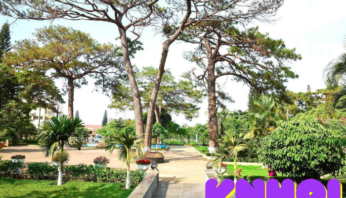 Quảng Trường Đại Đoàn Kết - P. Hoa Lư
