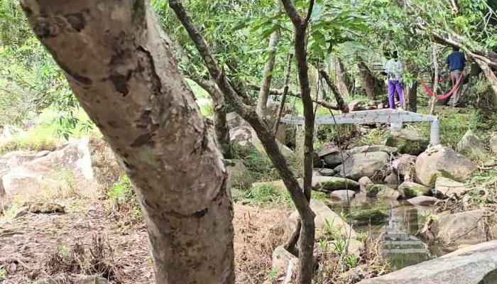 Suoi Da Ban Moi Nhat - Khánh Hòa