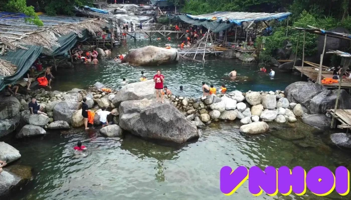 Suoi Mo Lang Co Dat Sap Video - Thành Phố Huế