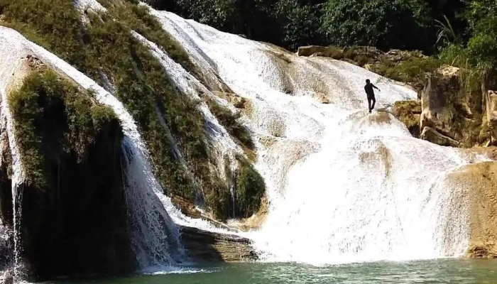 Thac Ban Ba Tat Ca - Tuyên Quang