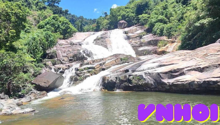 Thac Bau   Suoi Mau Video - Khánh Hòa
