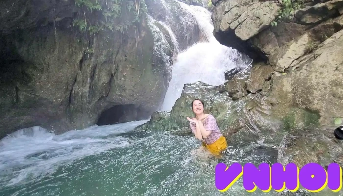 Thac Nam Chan   Nam Chan Waterfall Video - Yên Bái