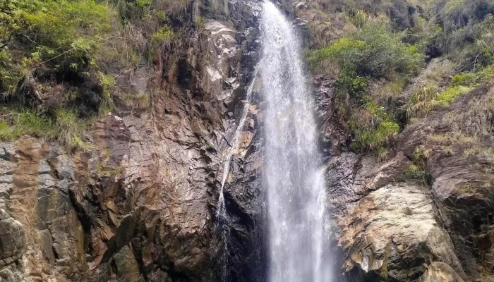 Thac Ta Gu Tat Ca - Khánh Hòa