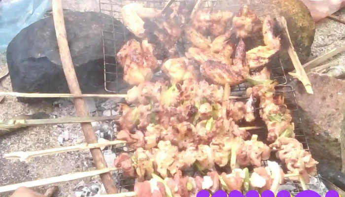 Thac Truot Ta Pua Thuc Pham Va Do Uong - Bình Thuận