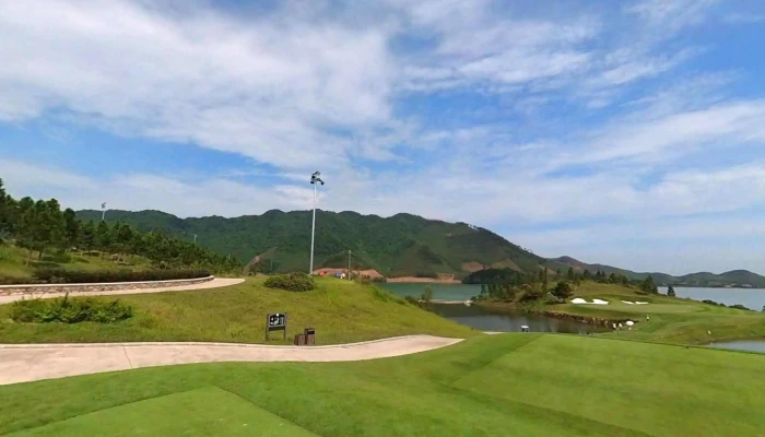 Thanh Lanh Valley Golf And Resort -  Che Do Xem Pho Va 360deg - Vĩnh Phúc