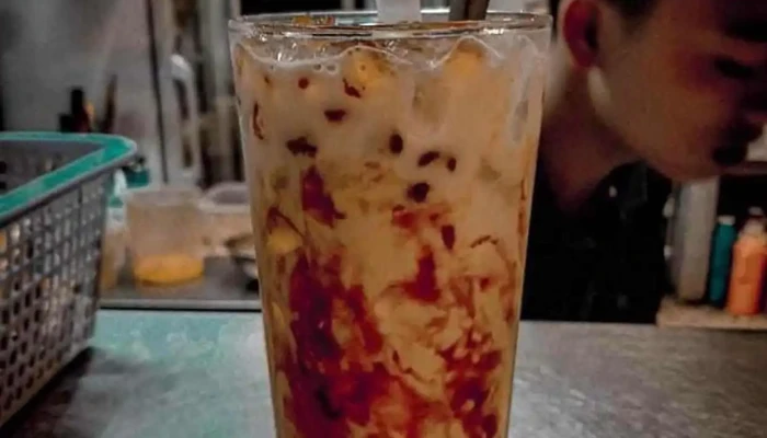 Tram Koi Garden Coffee Cua Chu So Huu - Bình Phước