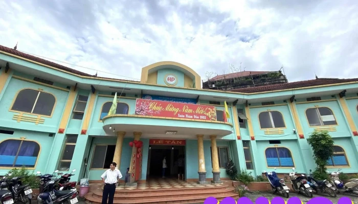 Trung Tam Tam Nuoc Khoang My Lam Ha Phu Tat Ca - Tuyên Quang