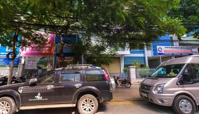 Trung Tam Thong Tin Du Lich Nga Che Do Xem Pho Va 360deg - Khánh Hòa
