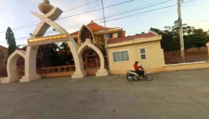 Trung Tam Trung Bay Van Hoa Cham   Binh Thuan Che Do Xem Pho Va 360deg - Bình Thuận