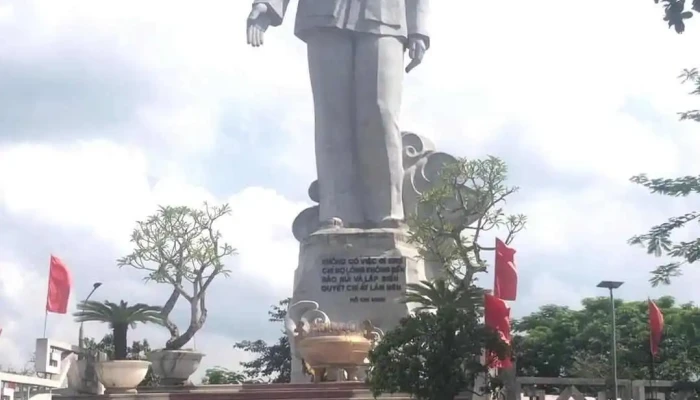 Tuong Dai Bac Ho Video - Hòa Bình