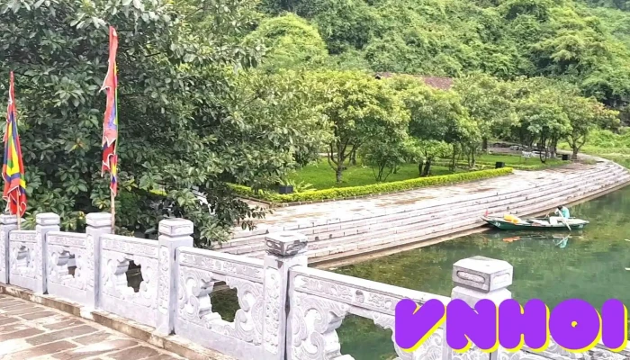 Tuyen 2 Khu Du Lich Trang An Video - Ninh Bình
