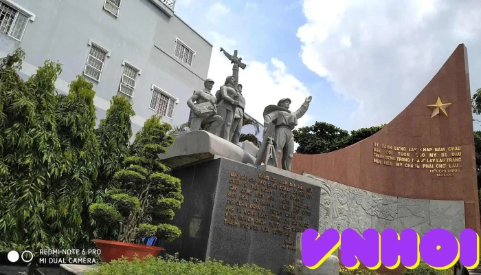 Tượng Đài A42 - Sân bay Biên Hòa - Nguyễn Ái Quốc
