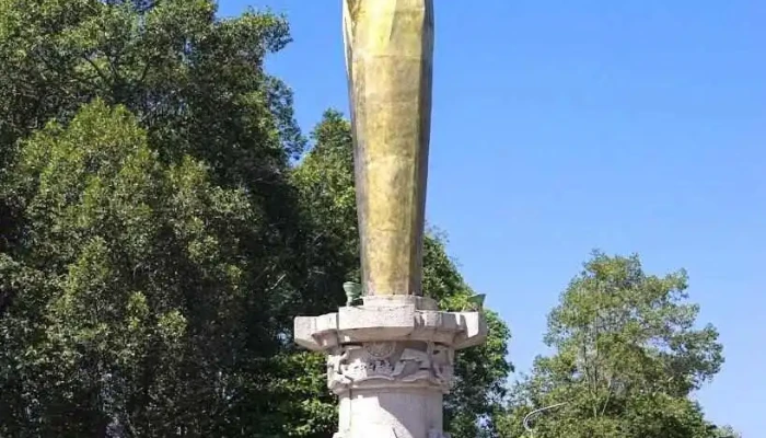 Tượng Đài Bông Lúa - An Giang