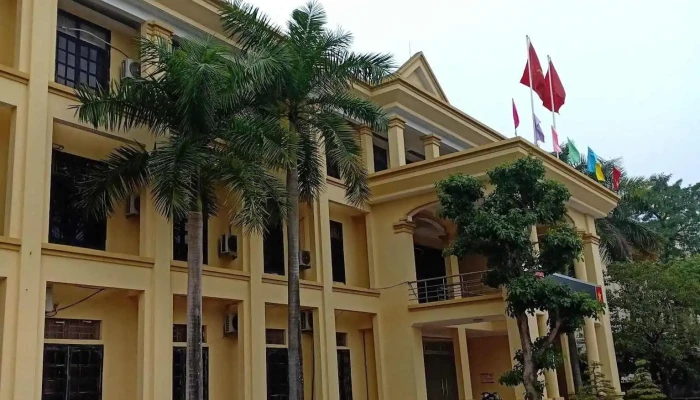 Ubnd Huyen Quynh Luu Co - Nghệ An