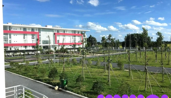 Ubnd Thanh Pho Vi Thanh Toa Nha - Hậu Giang